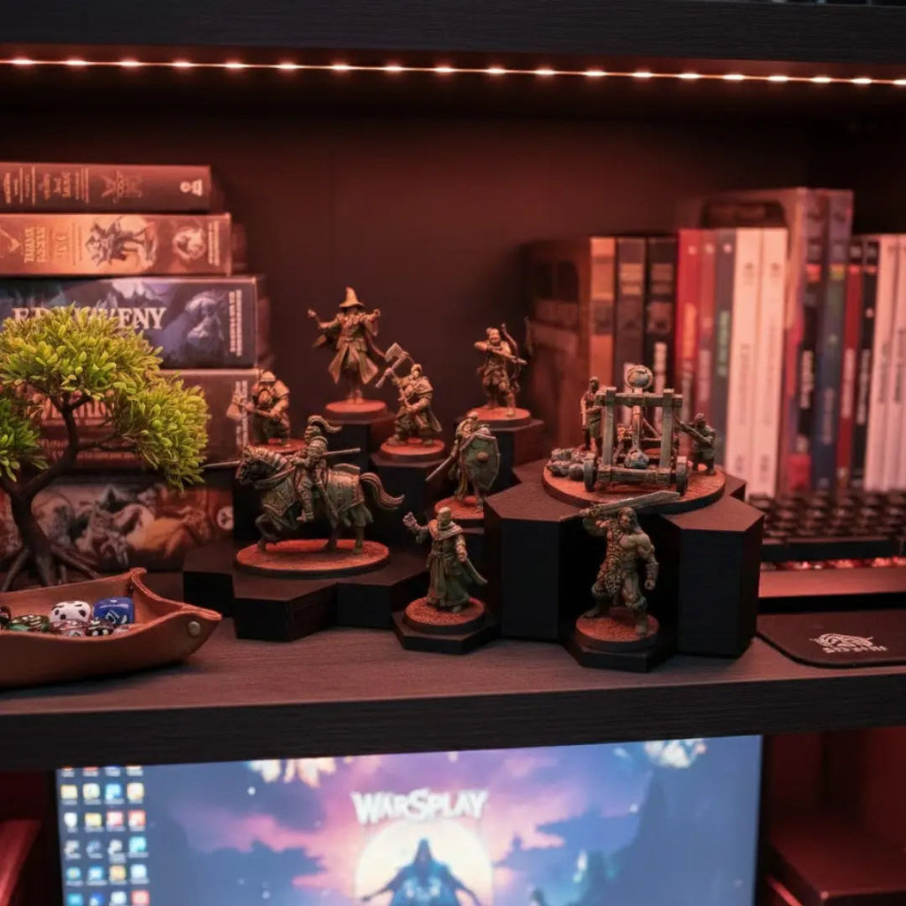 WarSplay™ Hero | Modular Miniature Display Stand for Wargaming & RPGs - Blubber Cove
