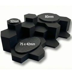 WarSplay Hero display stand showcasing a large painted 80mm centrepiece model